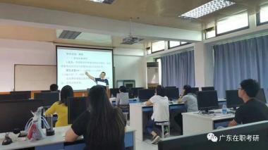 2026年贺州平桂区中级