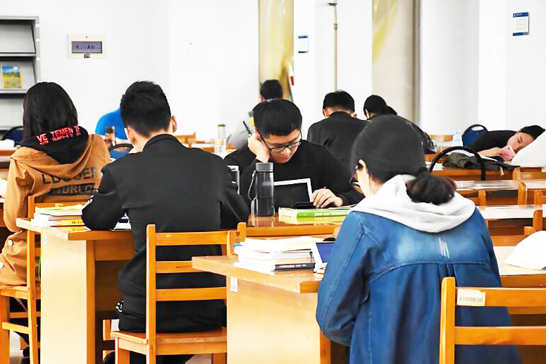 双鸭山尖山区保研加分培训机构